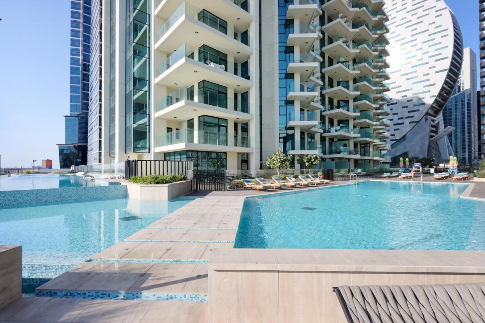 Livbnb-miami-inspired 1br In Urbanoasis By Missoni Dubai